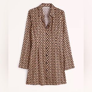 NWT Fitted Satin Beige and Black Shirt Dress Checkered